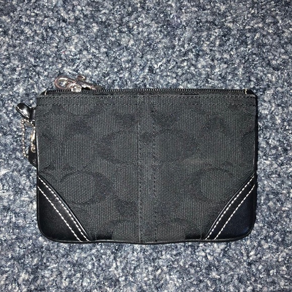 Coach Wristlet - Picture 2 of 2